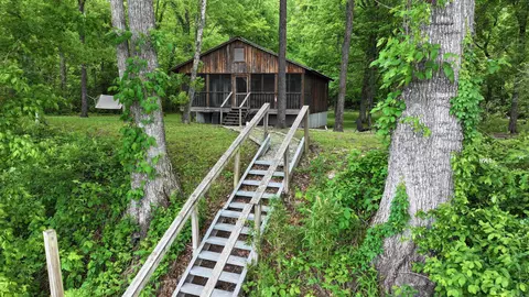 1194 Sadieville Dr, Calico Rock, AR 72519