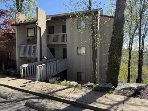 125 Chelsea Dr #28, Fairfield Bay, AR 72088