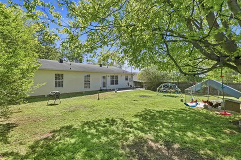 Exterior - 1209 Jackman St, Benton, AR 72015 photo 6 of 8