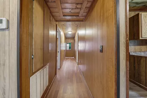 Entry Way - 402 Mercer St, Horatio, AR 71842 photo 1 of 2