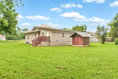 Exterior - 402 Mercer St, Horatio, AR 71842 photo 3 of 4