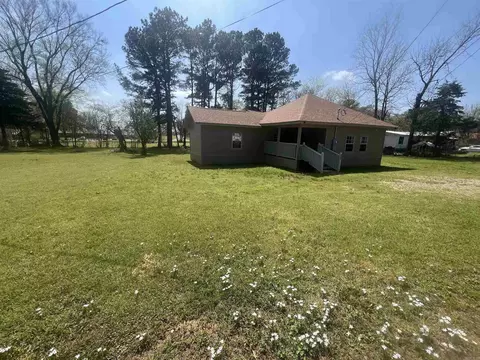 402 Mercer St, Horatio, AR 71842
