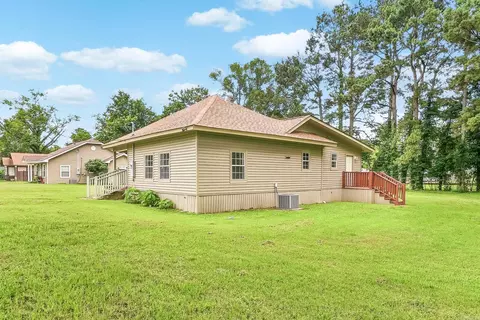 Exterior - 402 Mercer St, Horatio, AR 71842 photo 2 of 4