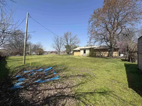 Exterior - 1007 Bailey St, Campbell, MO 63933 photo 3 of 10