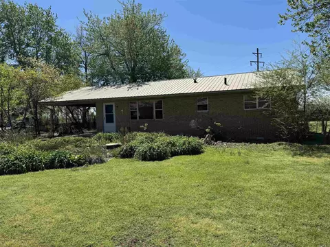 Exterior - 1007 Bailey St, Campbell, MO 63933 photo 1 of 10