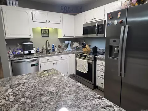 97 River Oaks Cmns, Searcy, AR 72143 photo 13