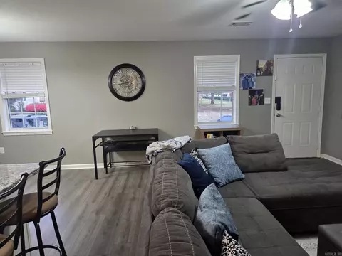 97 River Oaks Cmns, Searcy, AR 72143 photo 5