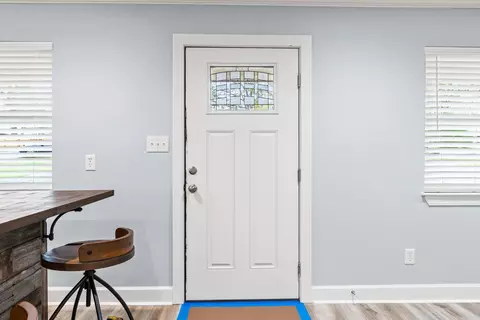 Entry Way - 11 E Ridge Rd, Mayflower, AR 72106 photo 1 of 2