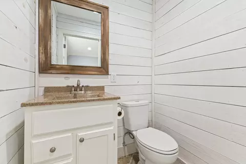 Bath - 11 E Ridge Rd, Mayflower, AR 72106 photo 1 of 5