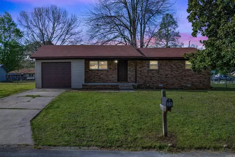 Exterior - 55 Oak Meadows Dr, Cabot, AR 72023 photo 5 of 10