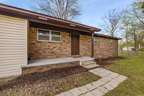 Exterior - 55 Oak Meadows Dr, Cabot, AR 72023 photo 4 of 10