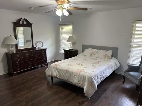 Bedroom - 4021 S Cherry, Pine Bluff, AR 71603 photo 3 of 4