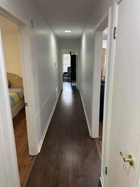 Entry Way - 4021 S Cherry, Pine Bluff, AR 71603 photo 2 of 4