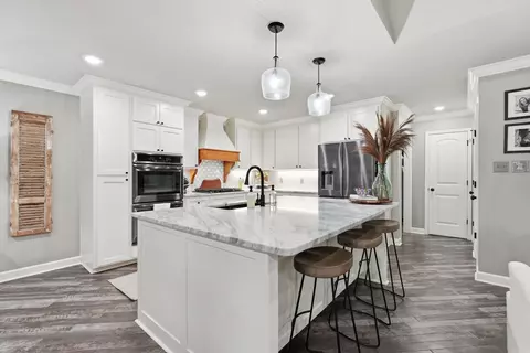 Kitchen - 4401 Wagon Trace Cv, White Hall, AR 71602 photo 1 of 7