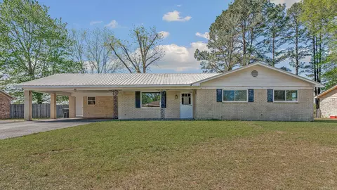 49 Indian Trl, Searcy, AR 72143