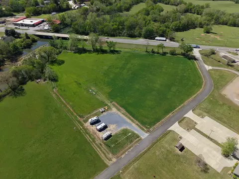 48 Industry Dr, Mount Ida, AR 71957