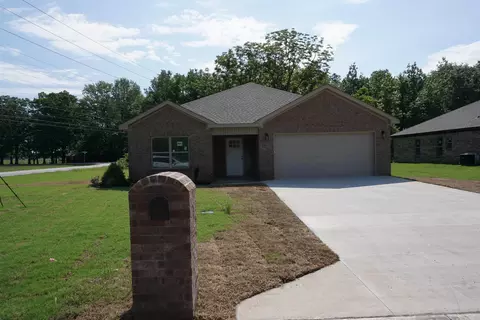 5400 Lotus St, Jonesboro, AR 72404