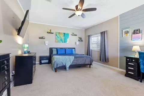 Bedroom - 6307 Middle Warren Rd, Pine Bluff, AR 71603 photo 3 of 8