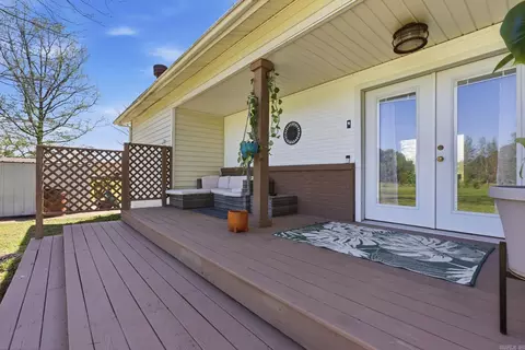 Exterior - 6307 Middle Warren Rd, Pine Bluff, AR 71603 photo 6 of 10
