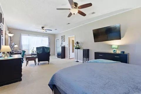Bedroom - 6307 Middle Warren Rd, Pine Bluff, AR 71603 photo 1 of 8
