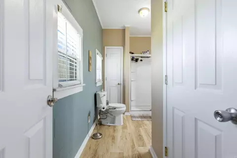 Entry Way - 6307 Middle Warren Rd, Pine Bluff, AR 71603 photo 2 of 2