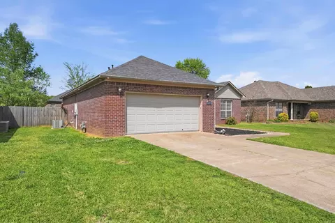 22 Ruby June St, Vilonia, AR 72173 photo 3