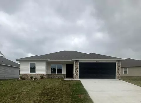 6672 Hollywood Ave, Benton, AR 72019