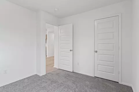 Bedroom - 7001 Potomac Trl, Bauxite, AR 72011 photo 4 of 6