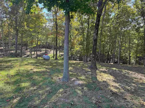 Exterior - 508 Harding Blvd, Mountain View, AR 72560 photo 14 of 17