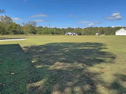 Exterior - 508 Harding Blvd, Mountain View, AR 72560 photo 13 of 17