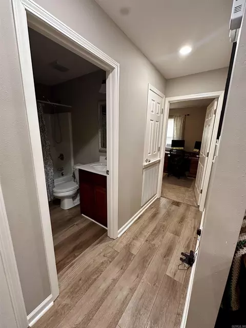 Entry Way - 115 Greg Sneed Dr, Quitman, AR 72131 photo 2 of 2