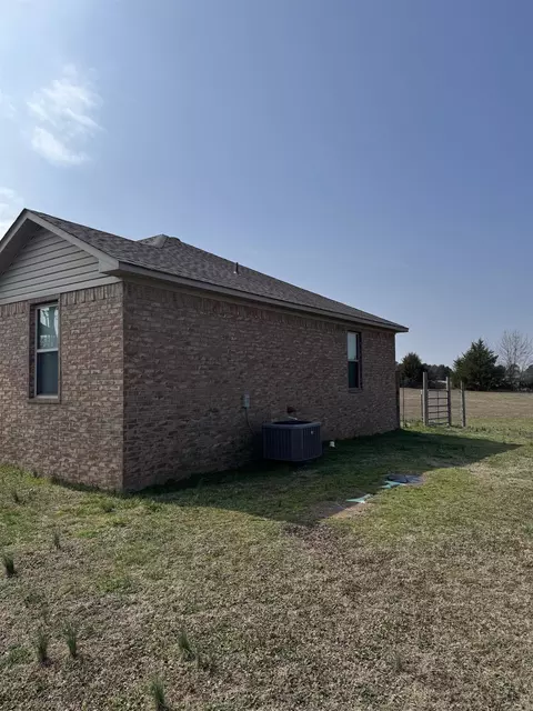 Exterior - 115 Greg Sneed Dr, Quitman, AR 72131 photo 3 of 5
