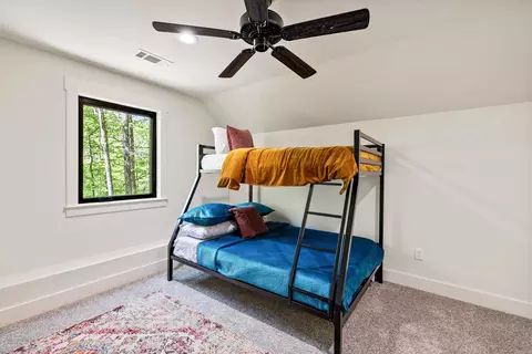 Bedroom - 6421 Ar-270 E, Mount Ida, AR 71957 photo 7 of 9