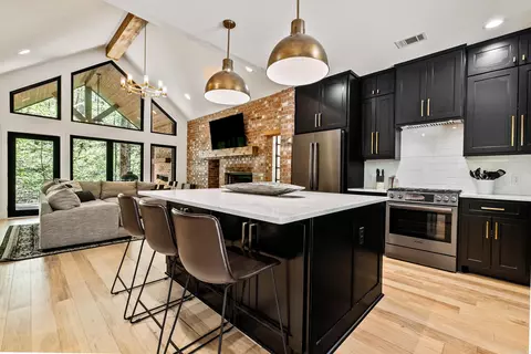 Kitchen - 6421 Ar-270 E, Mount Ida, AR 71957 photo 1 of 7