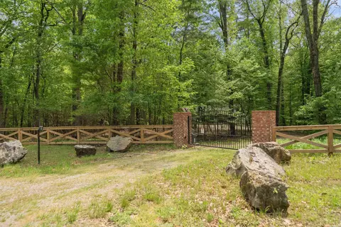 Exterior - 6421 Ar-270 E, Mount Ida, AR 71957 photo 8 of 13