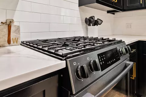 Kitchen - 6421 Ar-270 E, Mount Ida, AR 71957 photo 5 of 7