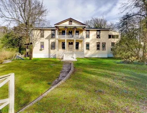 106 Breeze St, Hot Springs, AR 71901
