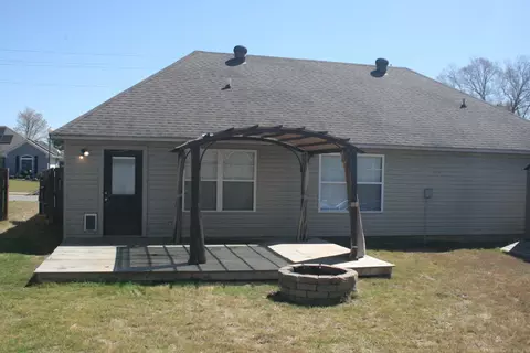 Exterior - 3011 Greenfield Dr, Bryant, AR 72022 photo 2 of 2