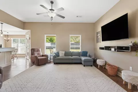 2107 Morning Glory Ln, Conway, AR 72034 photo 4