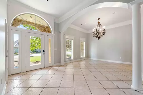 Entry Way - 6706 Worth Ave, Benton, AR 72019 photo 1 of 2
