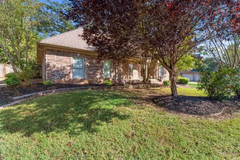 Exterior - 6706 Worth Ave, Benton, AR 72019 photo 5 of 9