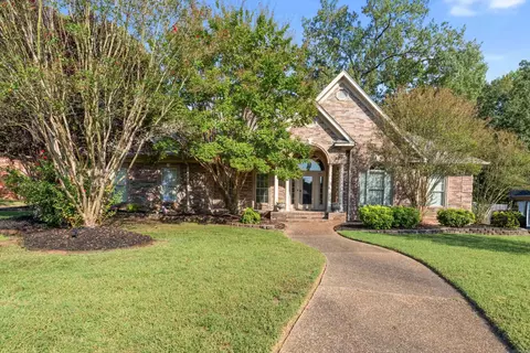 Exterior - 6706 Worth Ave, Benton, AR 72019 photo 1 of 9