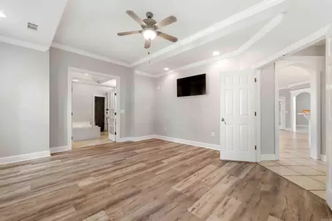 Living - 6706 Worth Ave, Benton, AR 72019 photo 5 of 5
