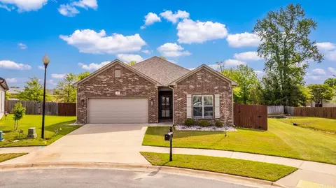 122 Lydia Dr, Maumelle, AR 72113
