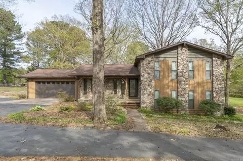 6105 Harkins Ave, Little Rock, AR 72210