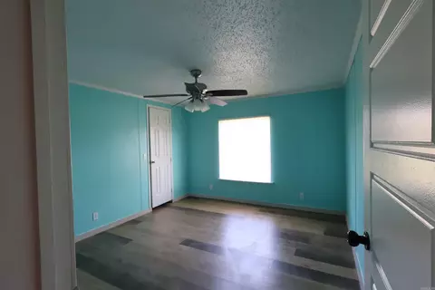 Bedroom - 200 Reames Rd, Romance, AR 72136 photo 2 of 5