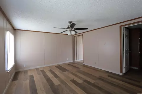Living - 200 Reames Rd, Romance, AR 72136 photo 5 of 5
