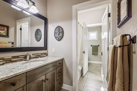 Bath - 242 Geneva Church Rd, De Queen, AR 71832 photo 5 of 6