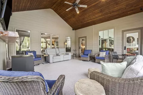 Exterior - 242 Geneva Church Rd, De Queen, AR 71832 photo 5 of 19