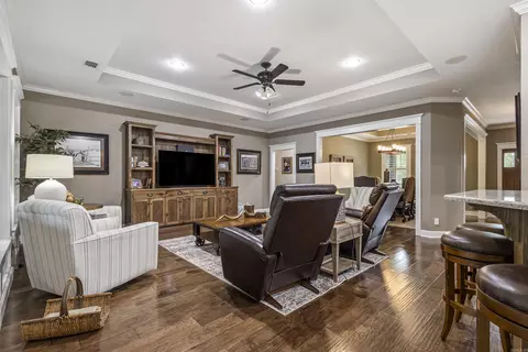 Living - 242 Geneva Church Rd, De Queen, AR 71832 photo 2 of 2